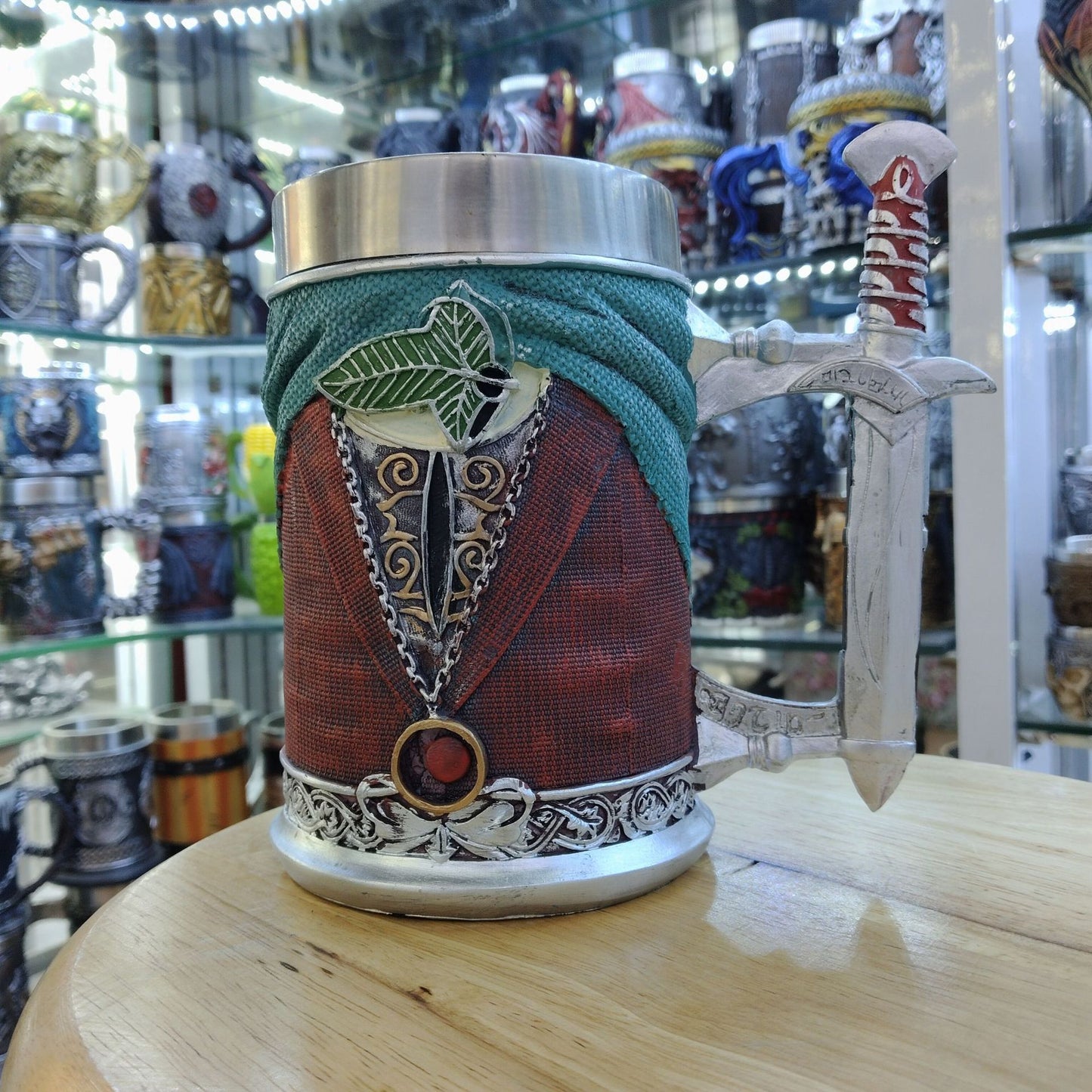 Lord of the Rings stainless steel beer mug detail image 12