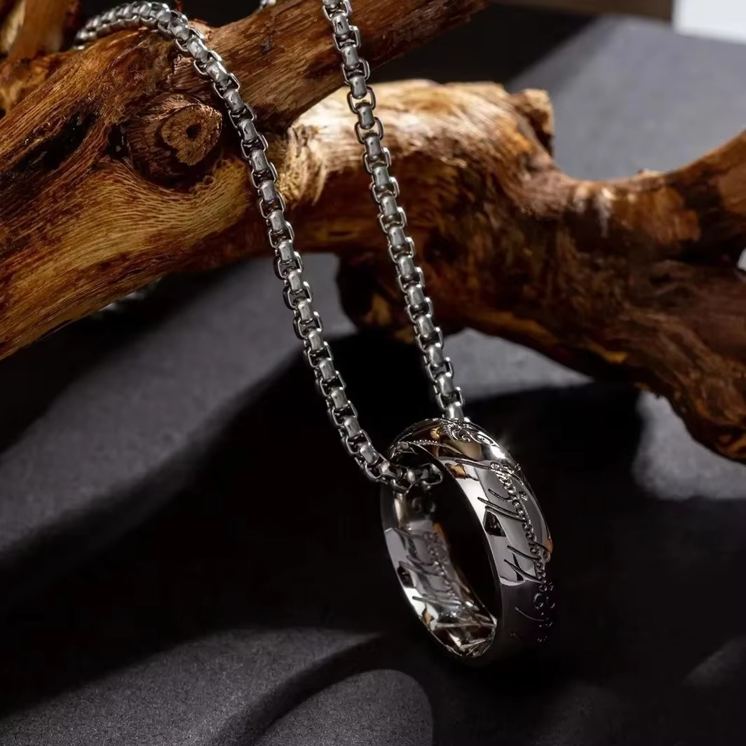 The Lord of the Rings Ring - The One Ring - The One Store