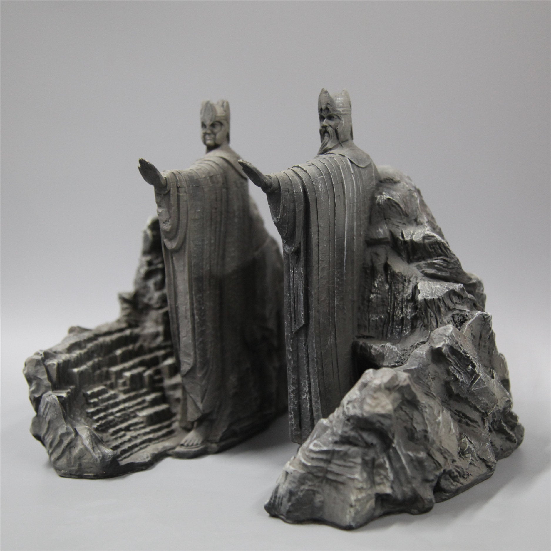 Gates of Argonath Statue Bookend display angle