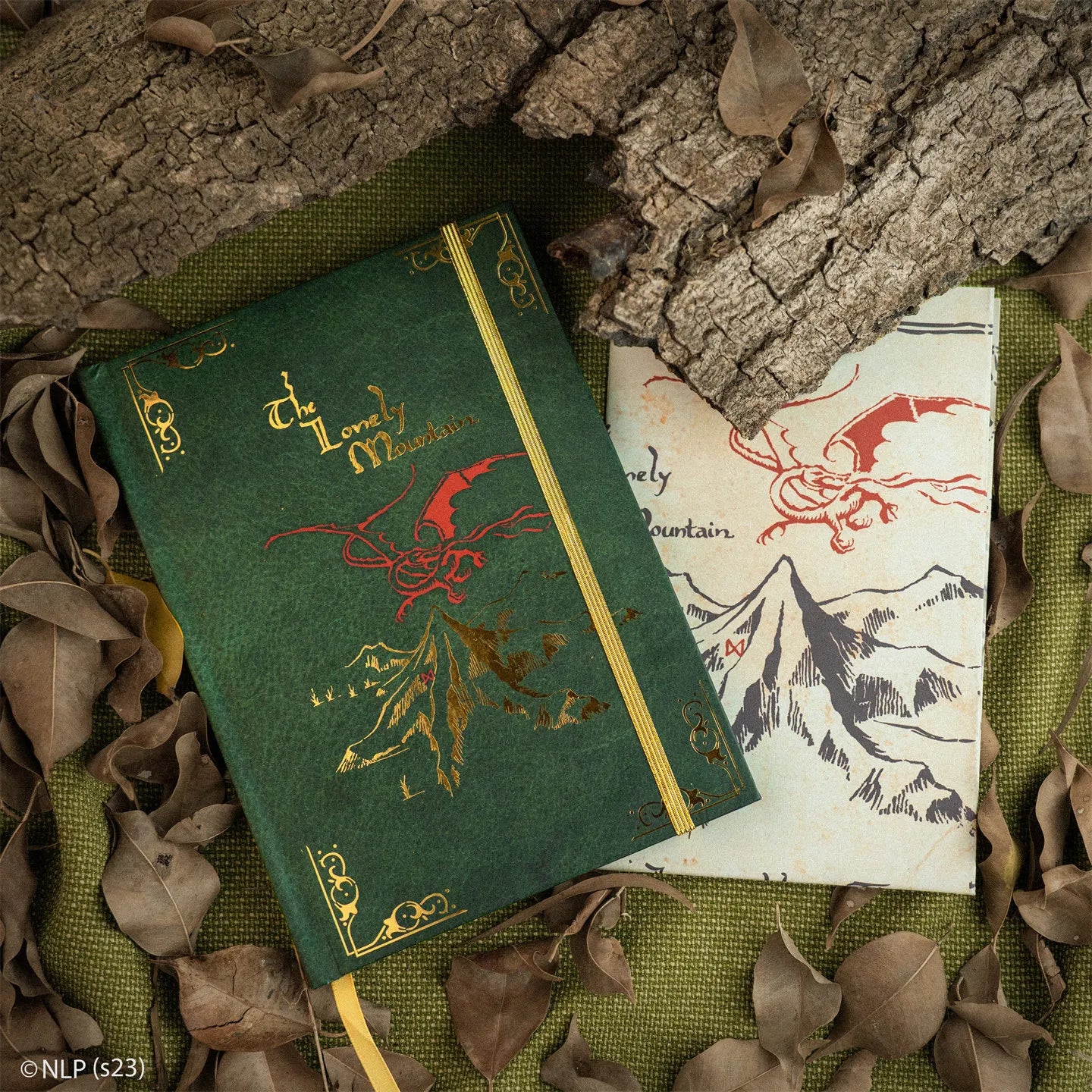 Lord of the Rings Hardcover Notebook with Foldable Map - product image 04