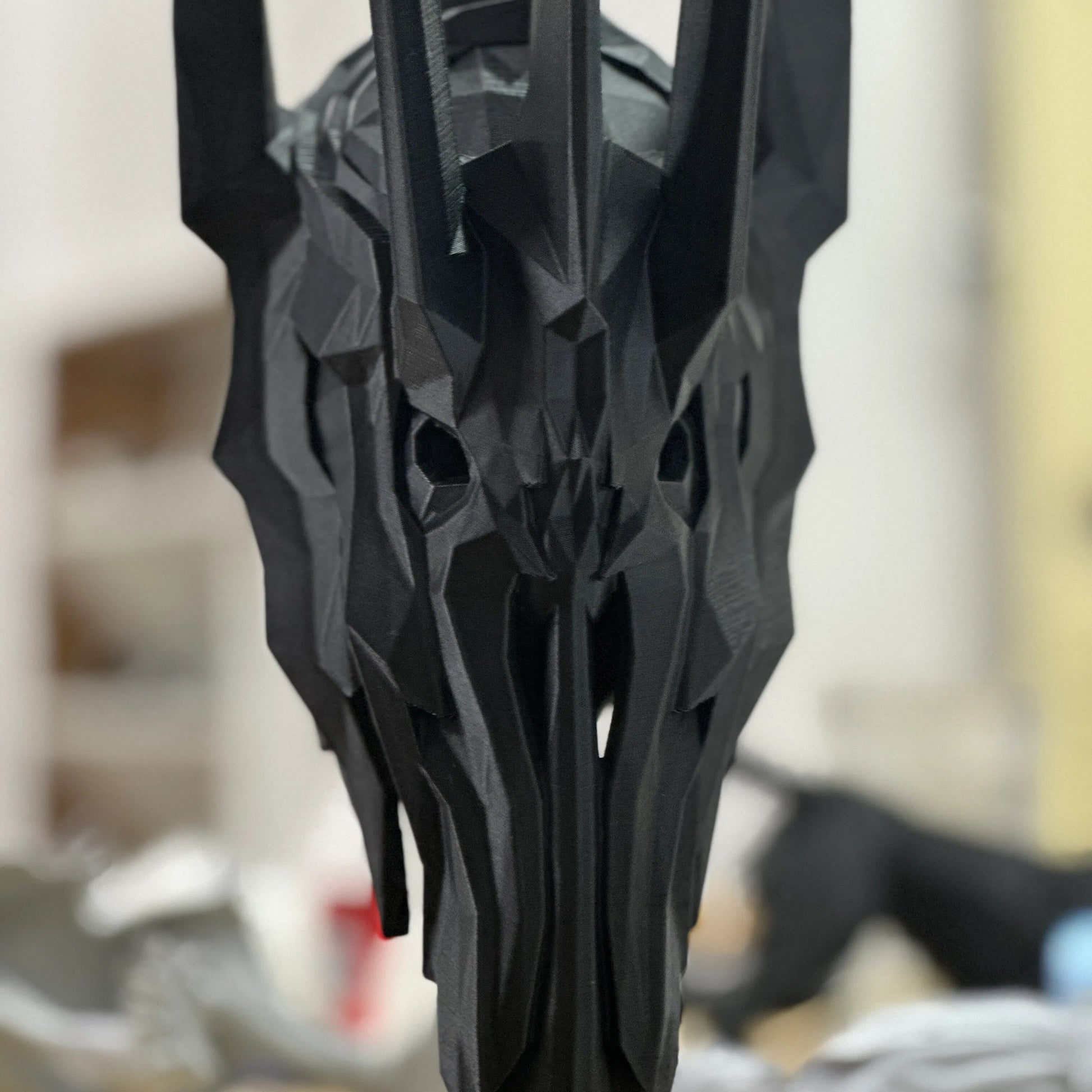 Sauron Helmet Display Statue - Lord of the Rings - product image 04